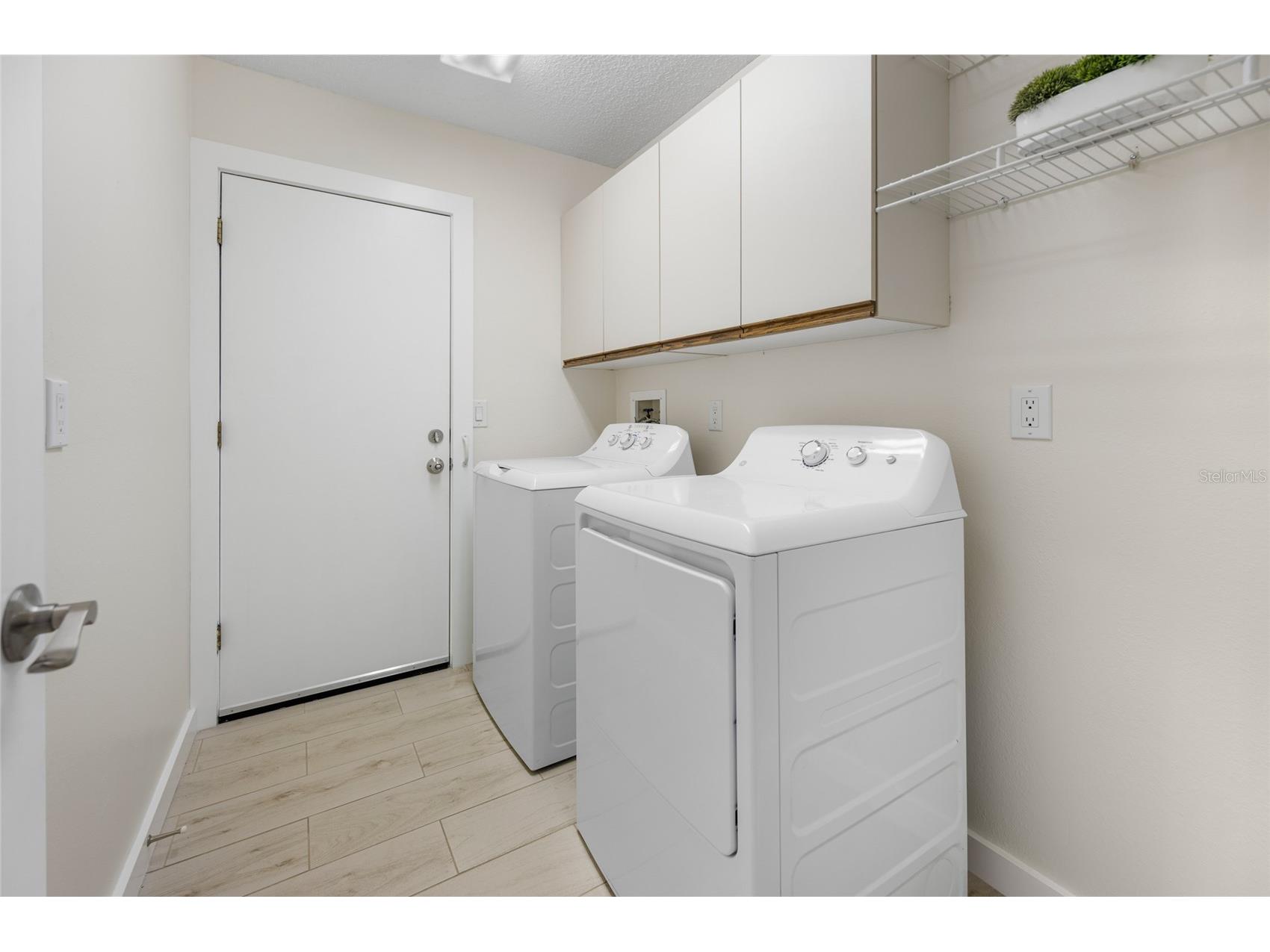 660 Linden Drive Englewood FL 34223 D6145865 image17