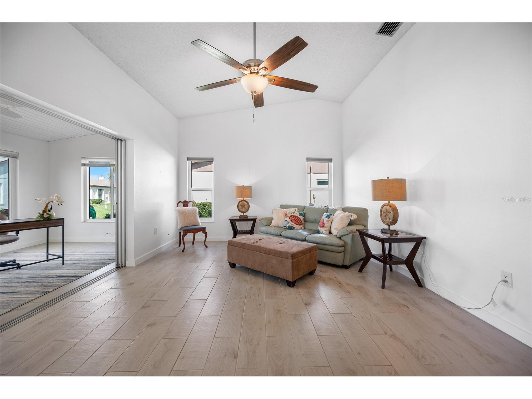 660 Linden Drive Englewood FL 34223 D6145865 image8