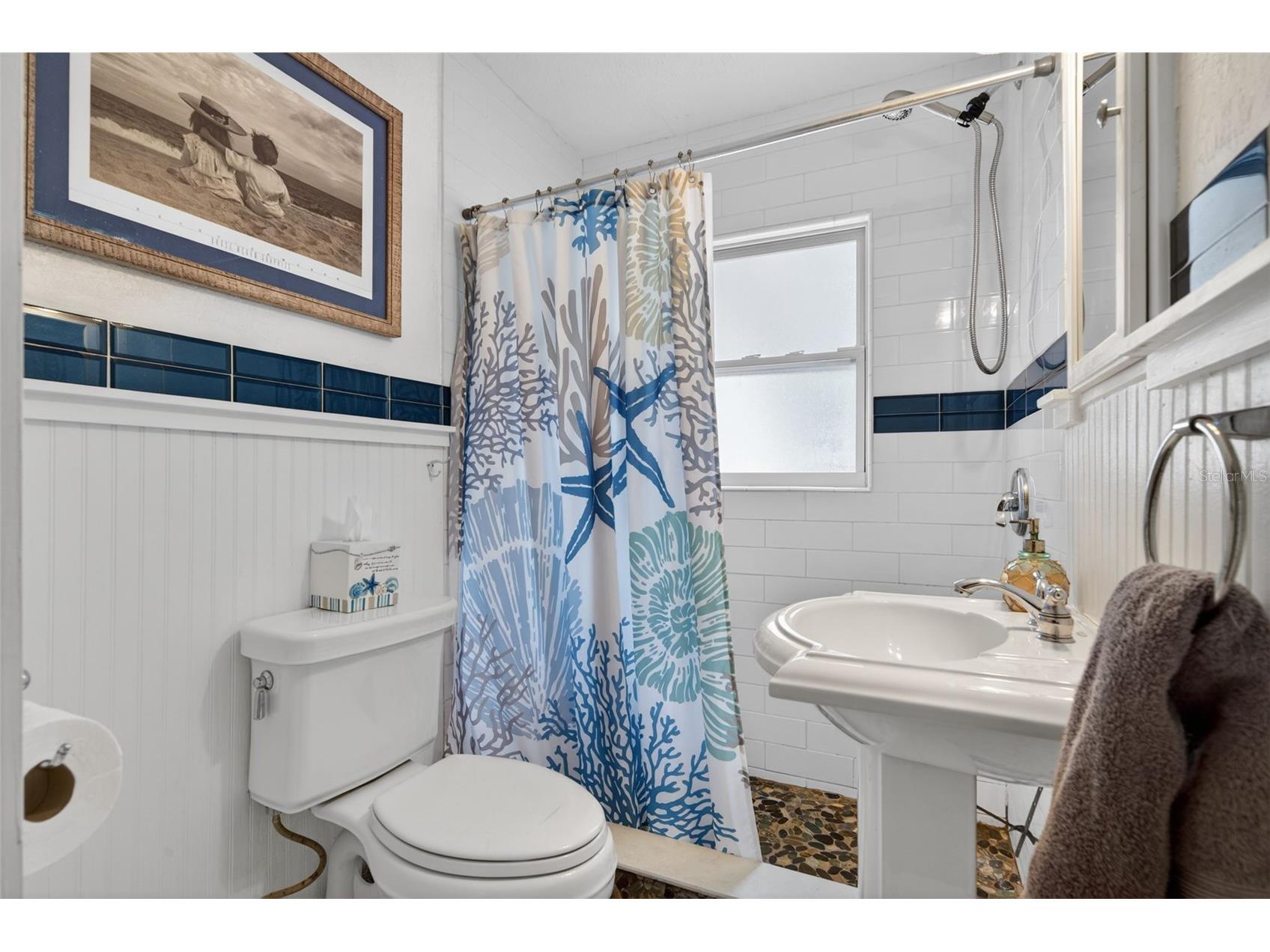 660 Linley Street Longboat Key FL 34228 A4697248 image17