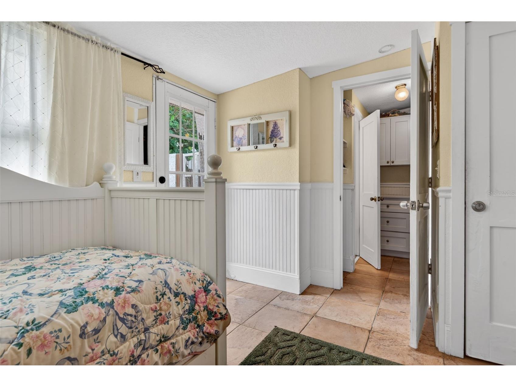 660 Linley Street Longboat Key FL 34228 A4697248 image22