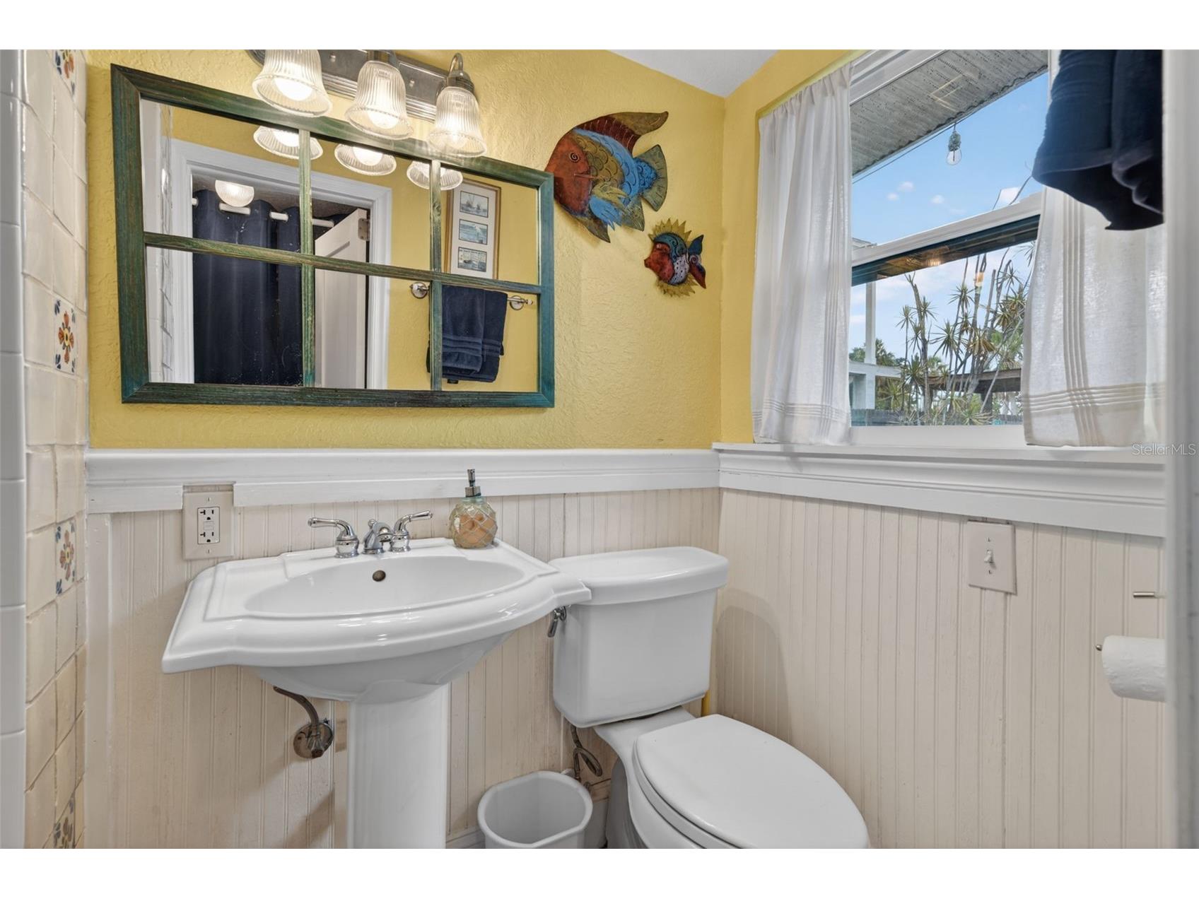 660 Linley Street Longboat Key FL 34228 A4697248 image24