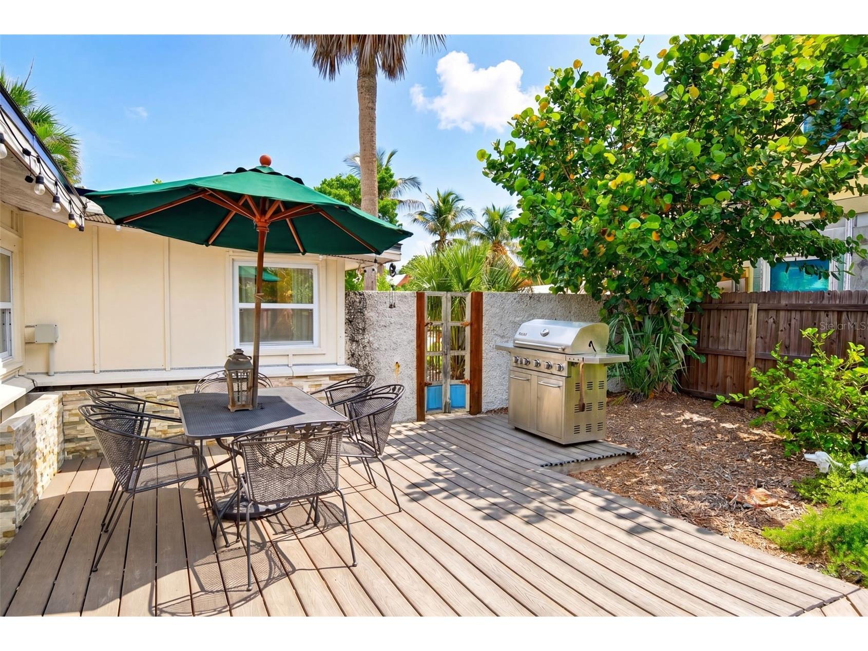 660 Linley Street Longboat Key FL 34228 A4697248 image27