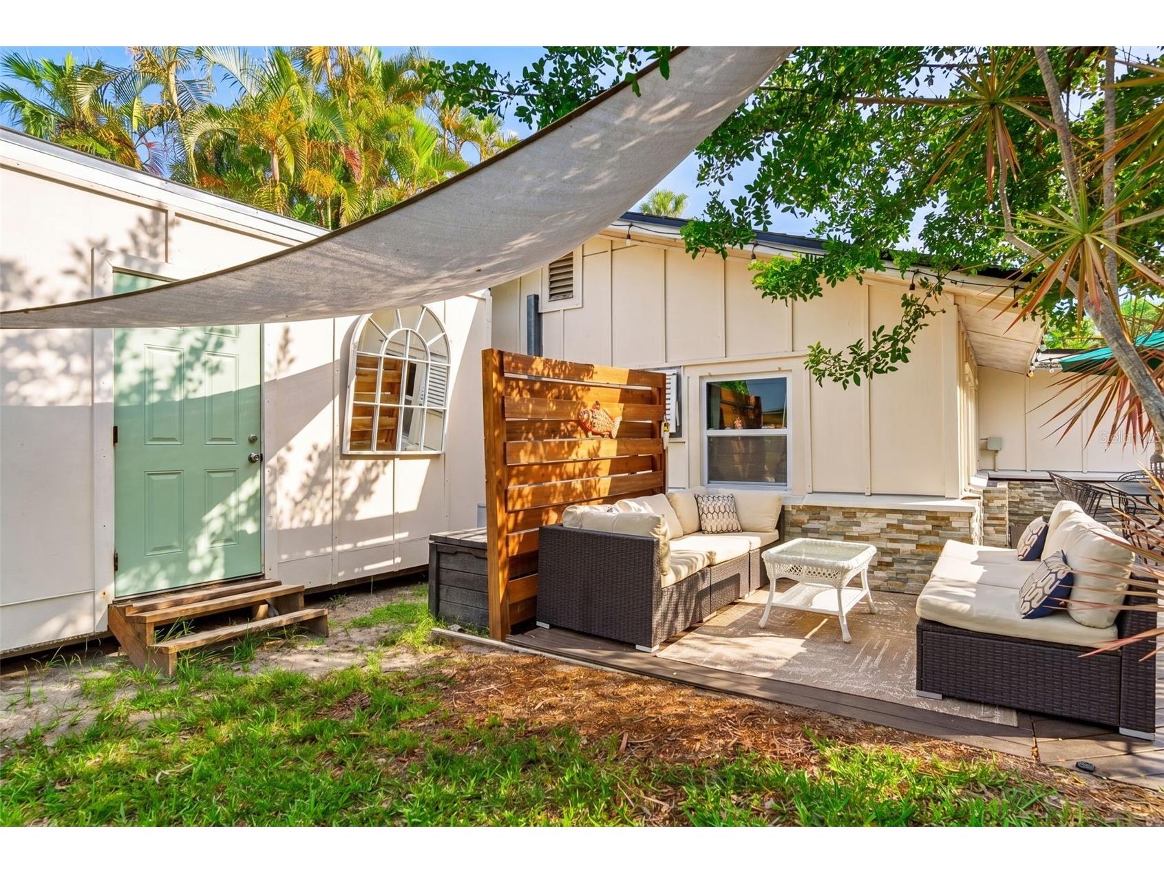 660 Linley Street Longboat Key FL 34228 A4697248 image29