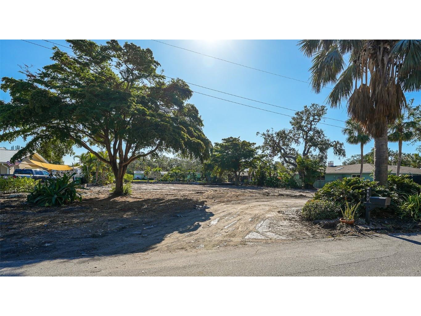 660 Longview Drive Longboat Key FL 34228 - CRANE'S BAYOU/SARASOTA BAY A4632788 image2