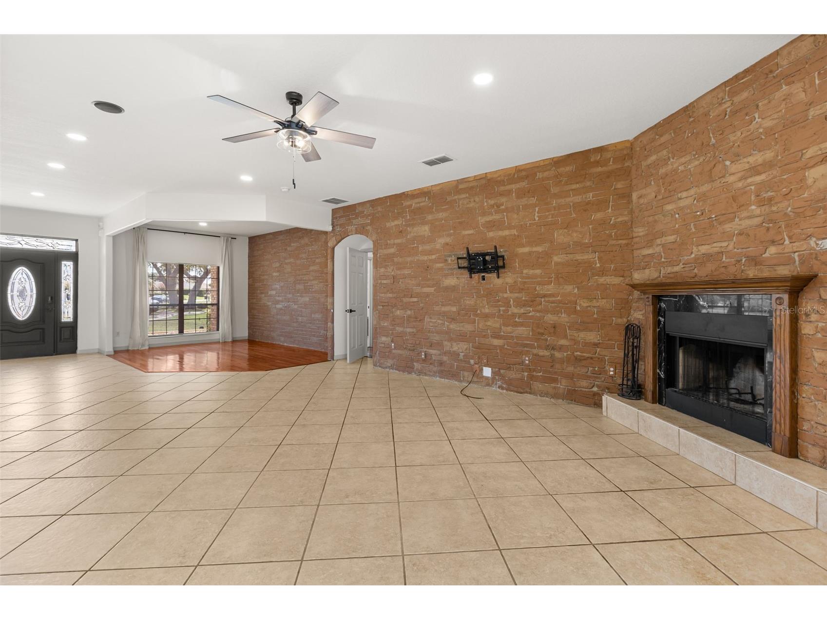 660 Moss Point Cove Court Debary FL 32713 O6415966 image9