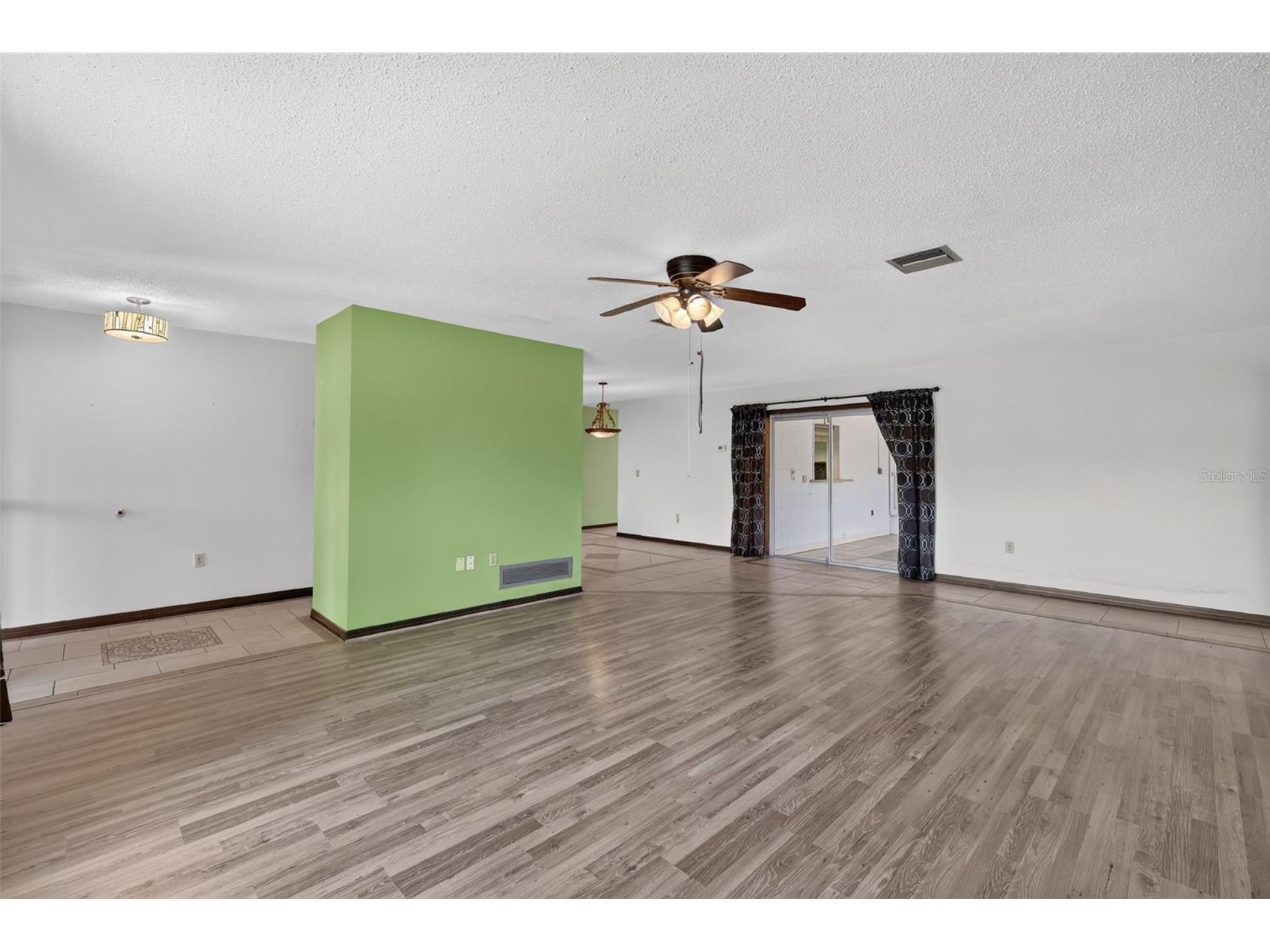 660 Oleander Street Mount Dora FL 32757 - LAKE DORA G5114504 image8