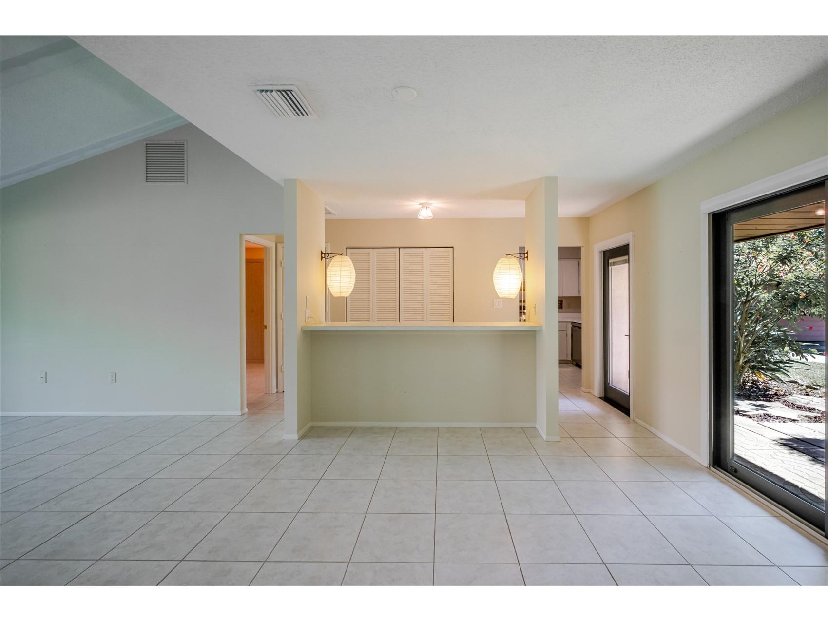 6600 Draw Lane #116 Sarasota FL 34238 A4693401 image8