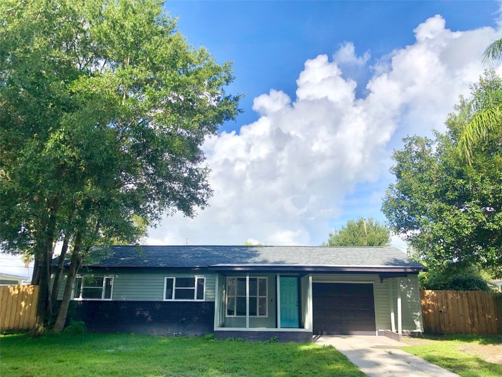 6600 Orchard Drive N Saint Petersburg FL 33702 U8230456 image1