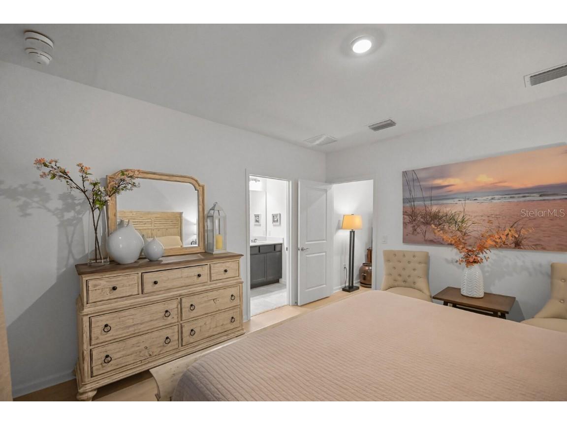 6600 Silverstar Drive Sarasota FL 34240 A4670858 image35