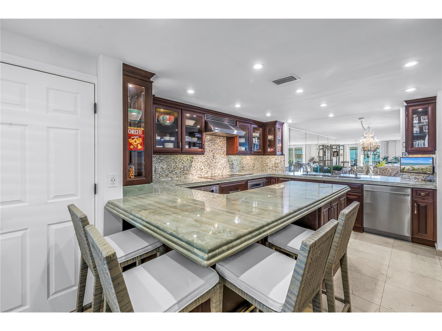 6600 Sunset Way #408 Saint Pete Beach FL 33706 - GULF OF MEXICO TB8471609 image9