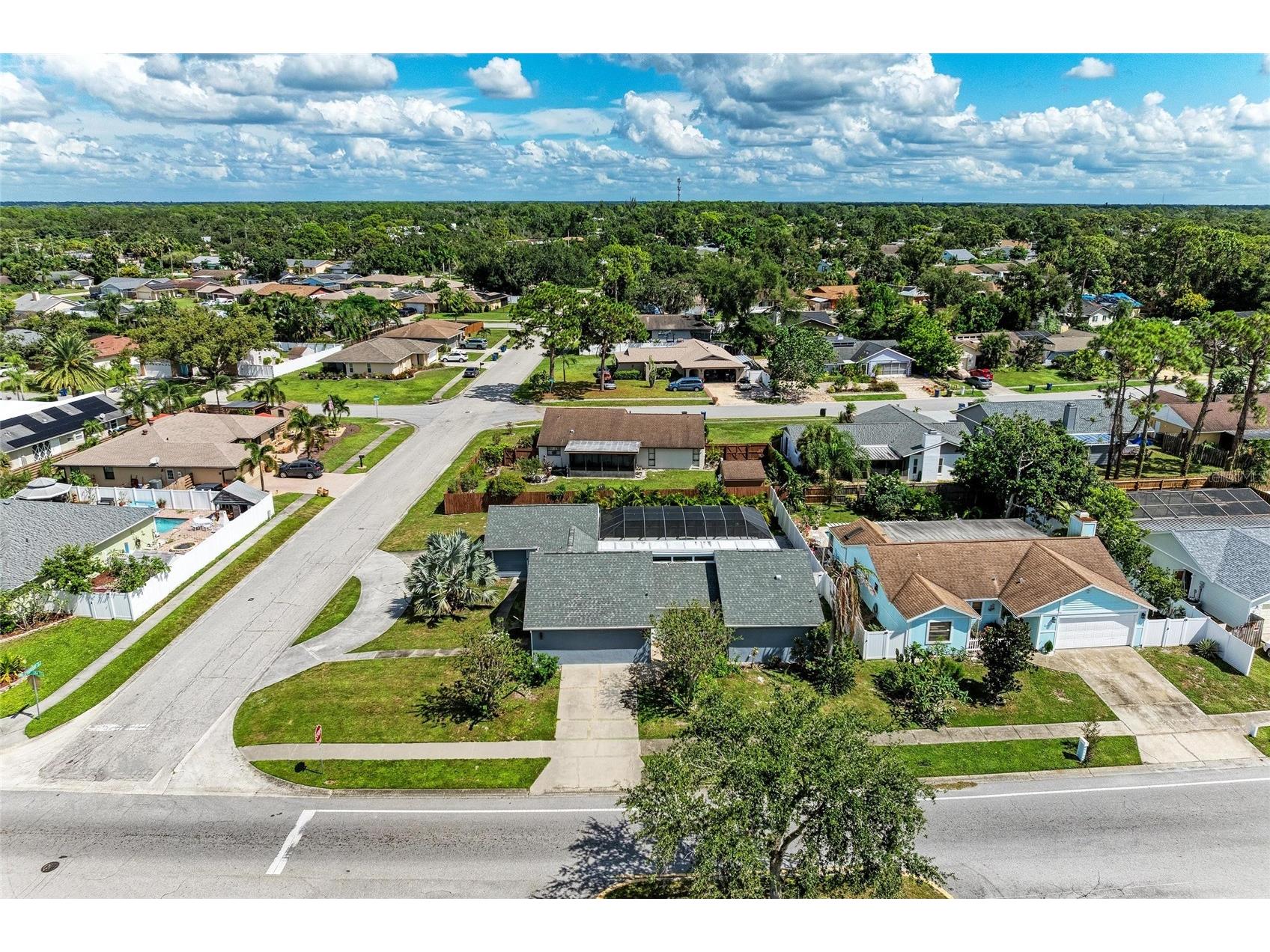 6601 Mauna Loa Boulevard Sarasota FL 34241 A4668351 image2