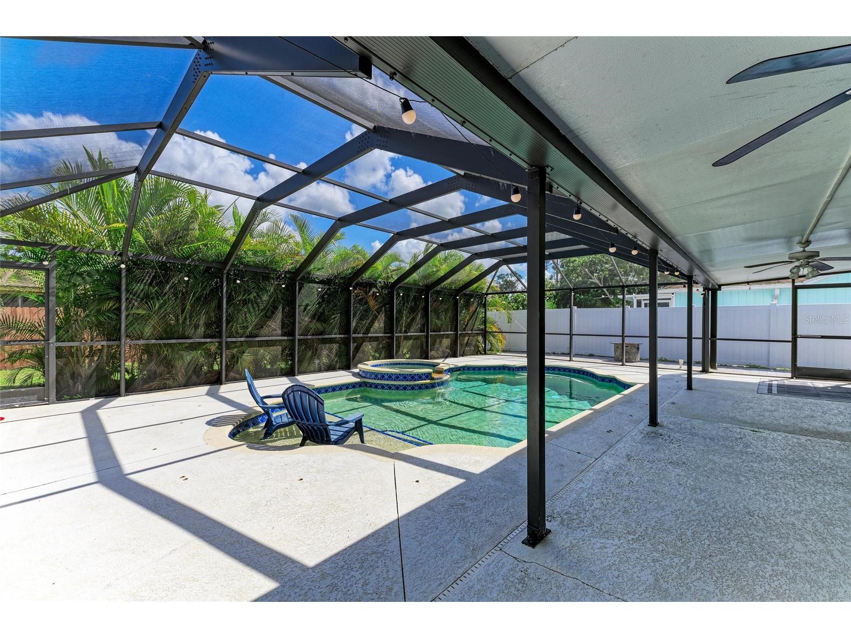 6601 Mauna Loa Boulevard Sarasota FL 34241 A4668351 image23