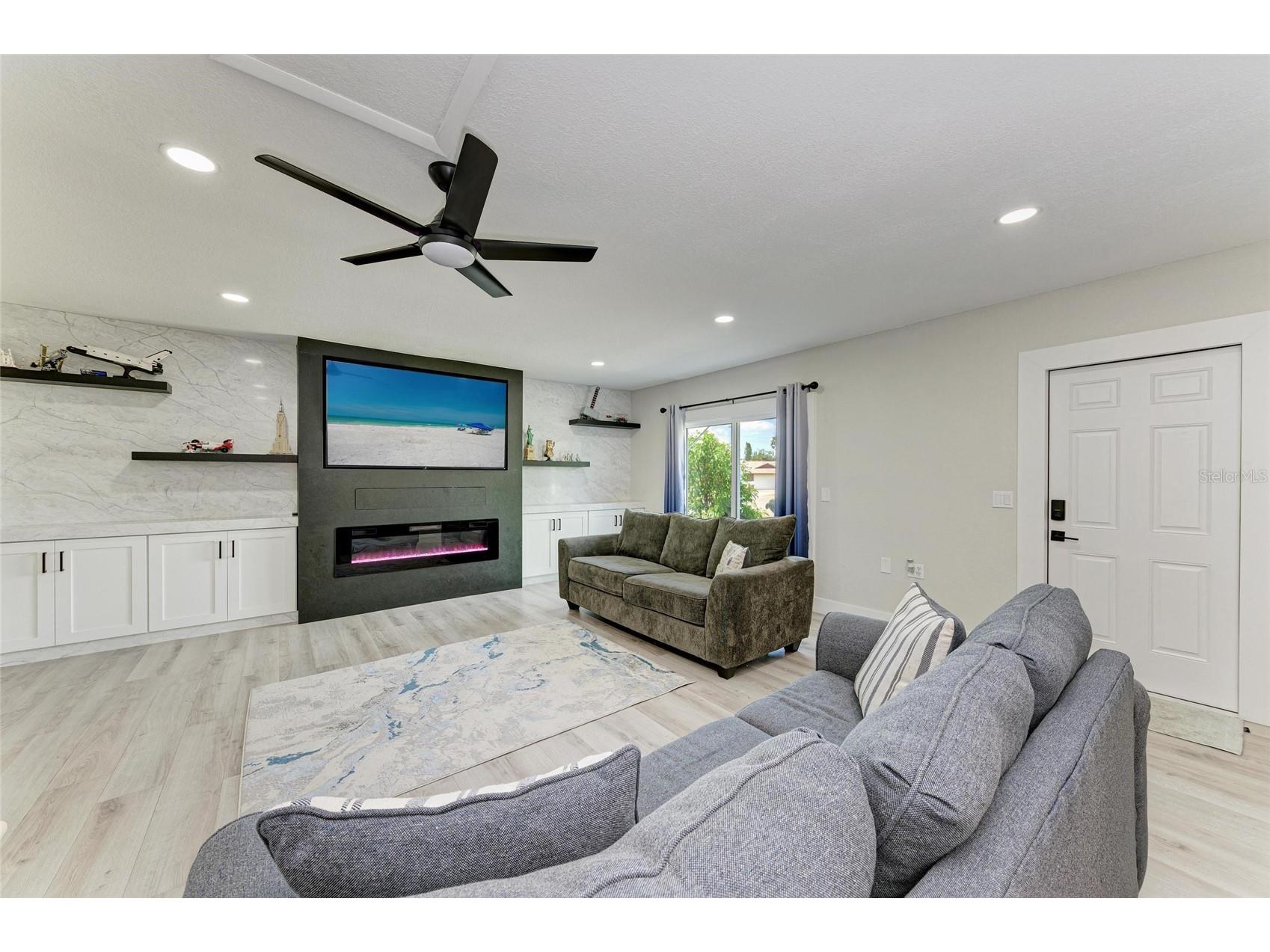 6601 Mauna Loa Boulevard Sarasota FL 34241 A4668351 image41