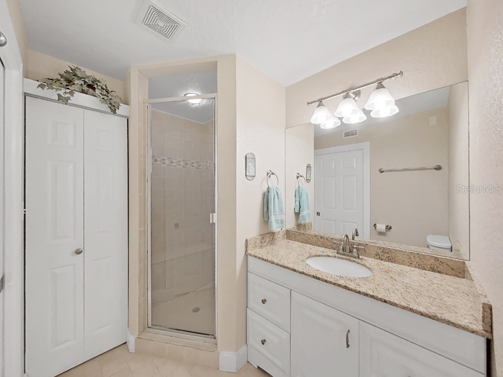 6601 Renaldo Way S Saint Petersburg FL 33707 TB8439305 image16