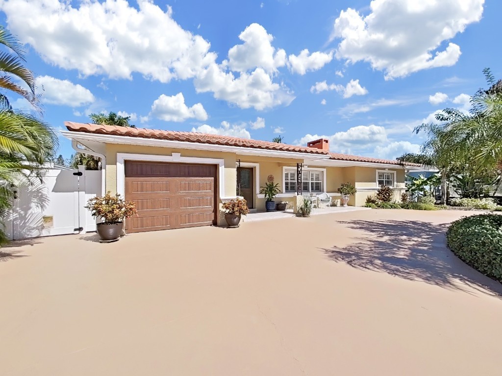 6601 Renaldo Way S Saint Petersburg FL 33707 TB8439305 image2