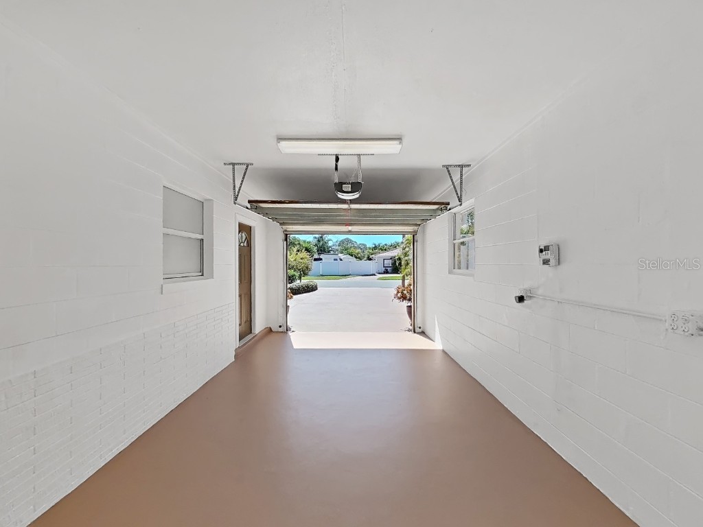 6601 Renaldo Way S Saint Petersburg FL 33707 TB8439305 image24