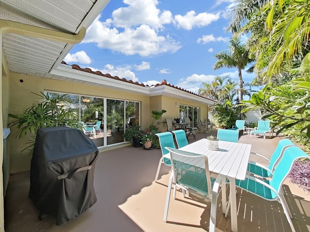 6601 Renaldo Way S Saint Petersburg FL 33707 TB8439305 image27