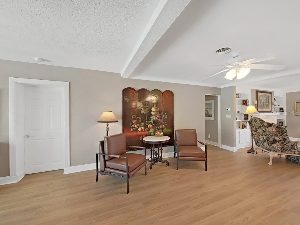 6601 Renaldo Way S Saint Petersburg FL 33707 TB8439305 image9