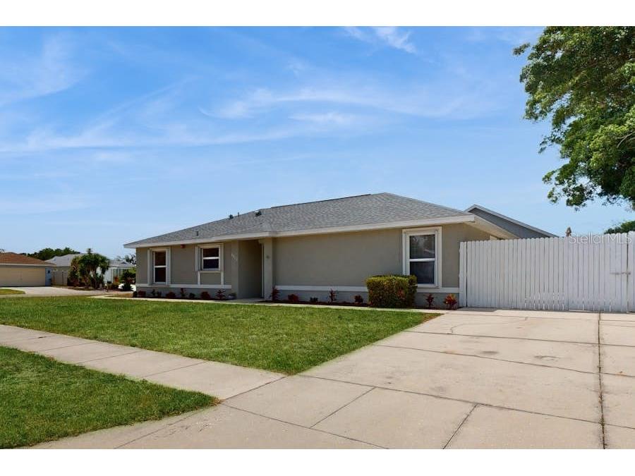 6602 38th Avenue Circle W Bradenton FL 34209 A4668135 image2