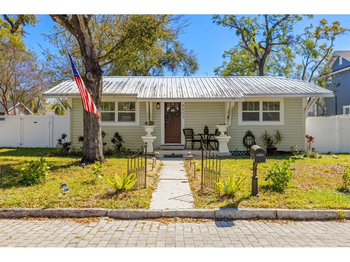 6603 N Branch Avenue Tampa FL 33604 TB8358713 image1