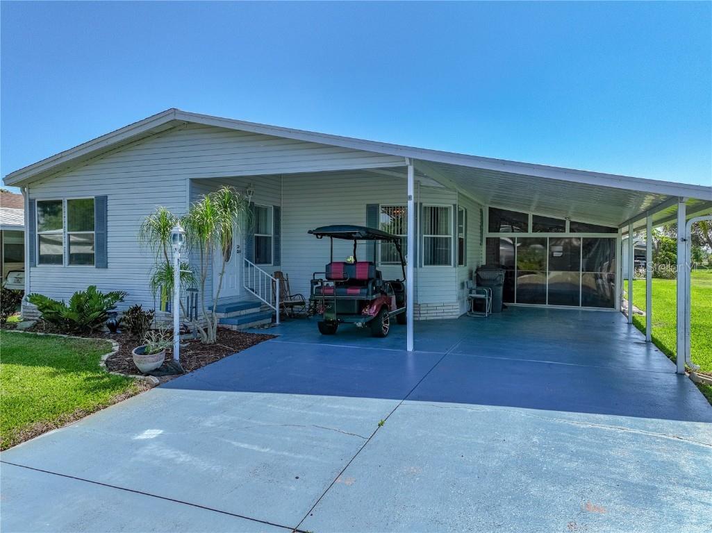 6603 Scenic Point Drive SE Winter Haven FL 33884 P4934297 image1