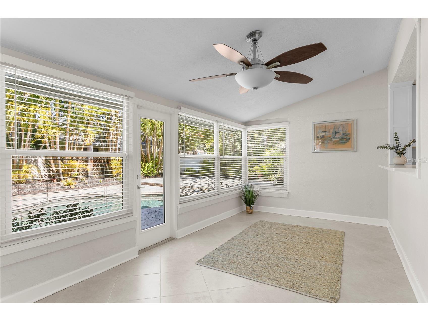 6604 Blue Heron Drive S Saint Petersburg FL 33707 TB8471133 image15