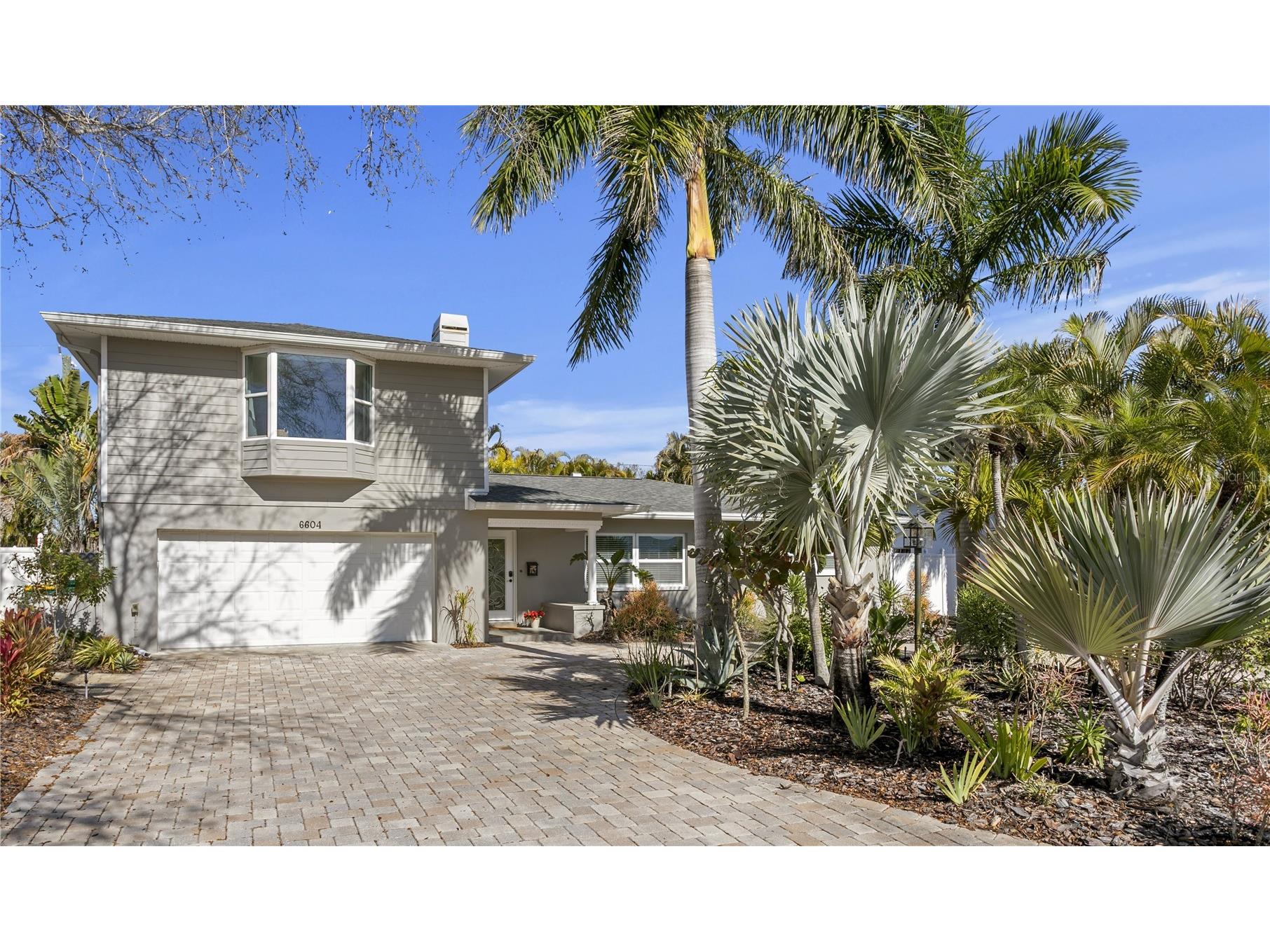 6604 Blue Heron Drive S Saint Petersburg FL 33707 TB8471133 image2