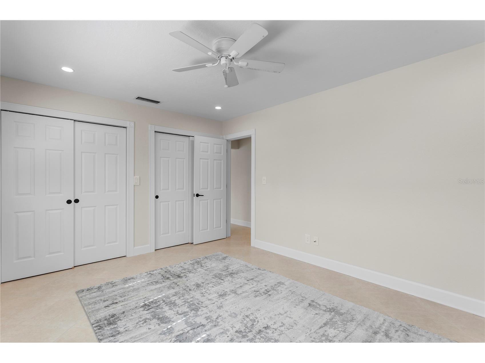 6604 Blue Heron Drive S Saint Petersburg FL 33707 TB8471133 image23