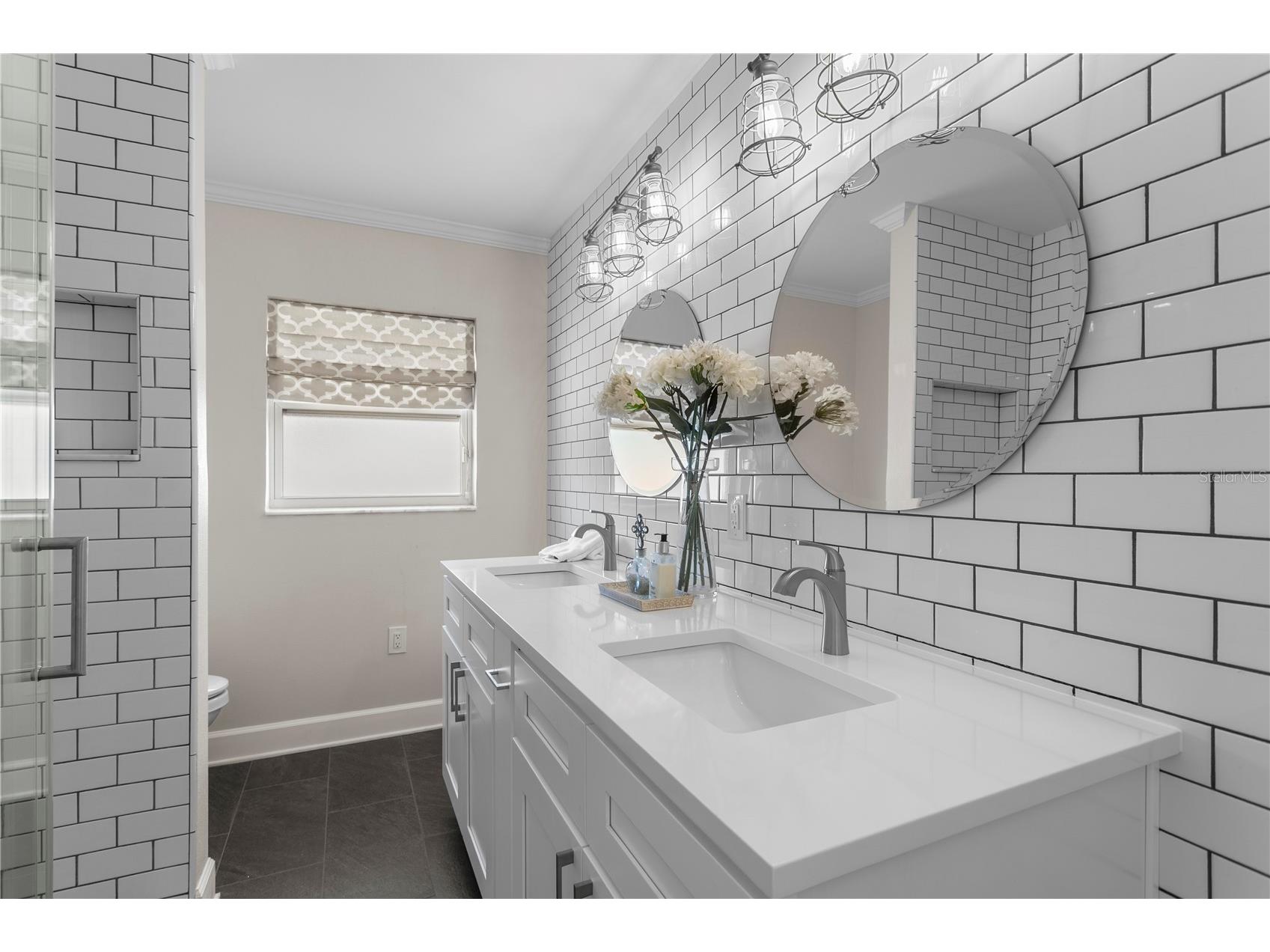 6604 Blue Heron Drive S Saint Petersburg FL 33707 TB8471133 image26