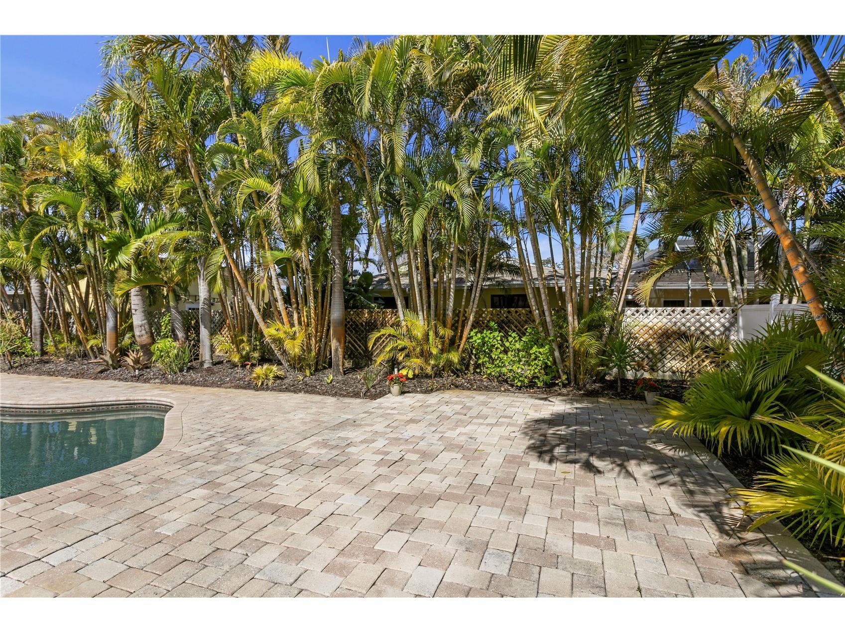 6604 Blue Heron Drive S Saint Petersburg FL 33707 TB8471133 image35