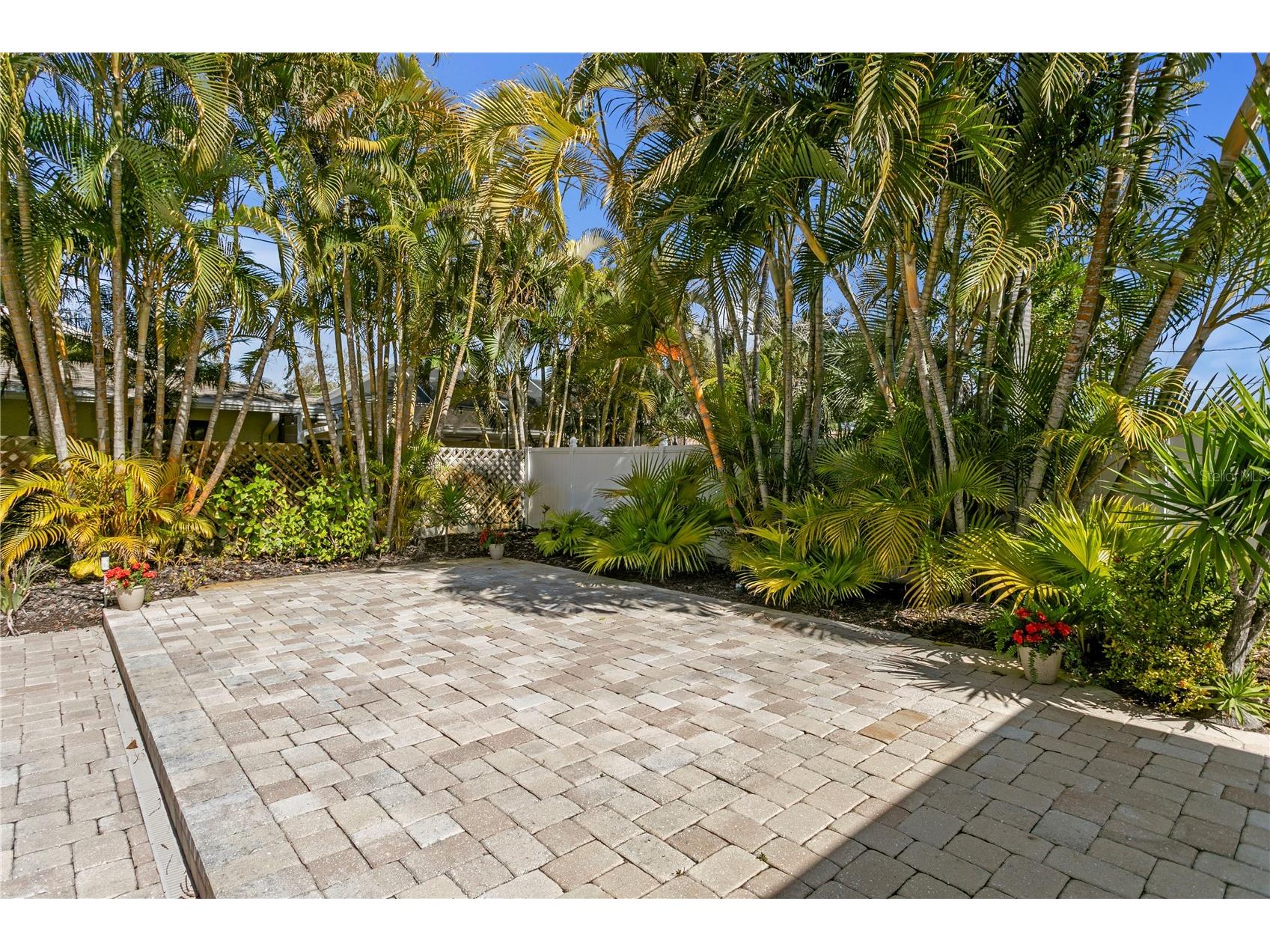 6604 Blue Heron Drive S Saint Petersburg FL 33707 TB8471133 image40