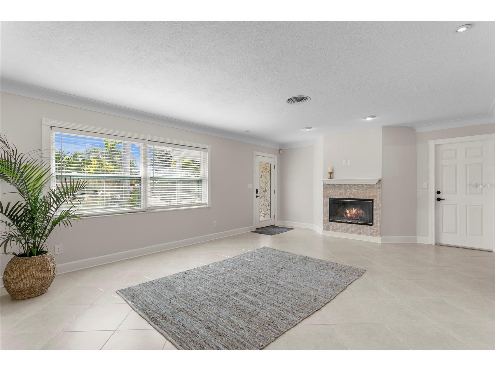6604 Blue Heron Drive S Saint Petersburg FL 33707 TB8471133 image6