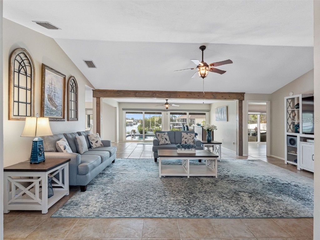 6604 Dolphin Cove Drive Apollo Beach FL 33572 TB8381851 image17