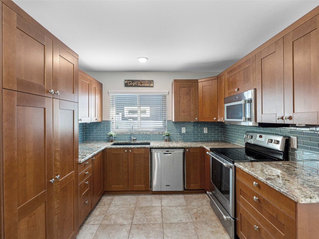 6604 Dolphin Cove Drive Apollo Beach FL 33572 TB8381851 image26