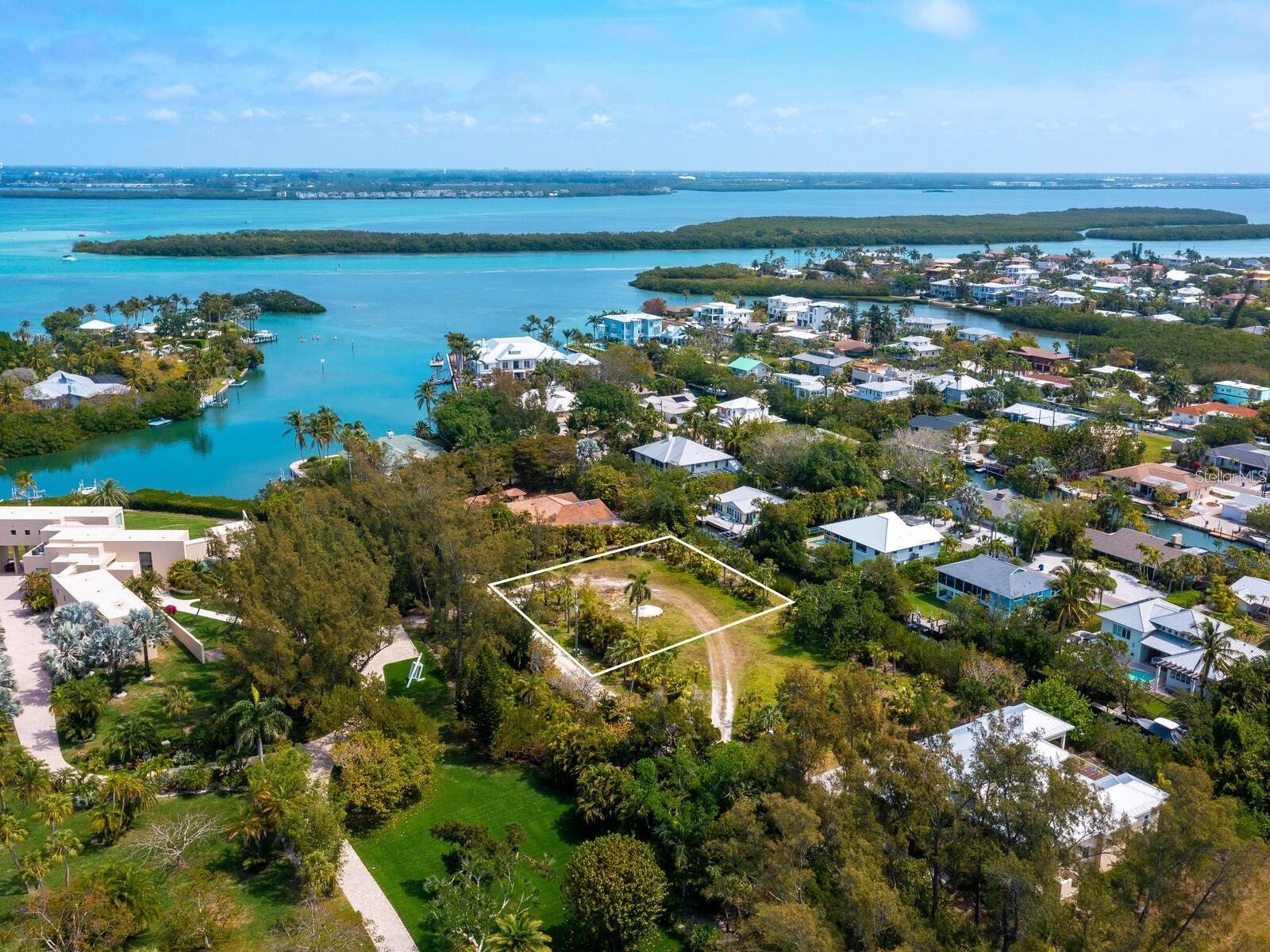 6604 Gulf Of Mexico Drive Longboat Key FL 34228 A4679263 image2