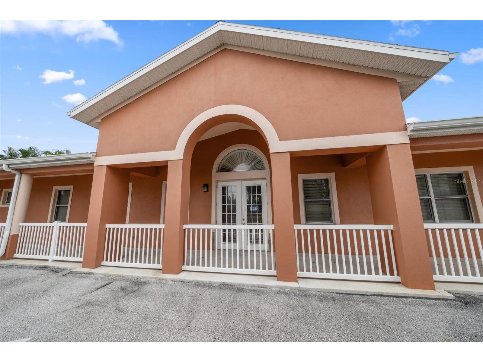 6605 Gulf Boulevard Saint Pete Beach FL 33706 TB8437700 image2