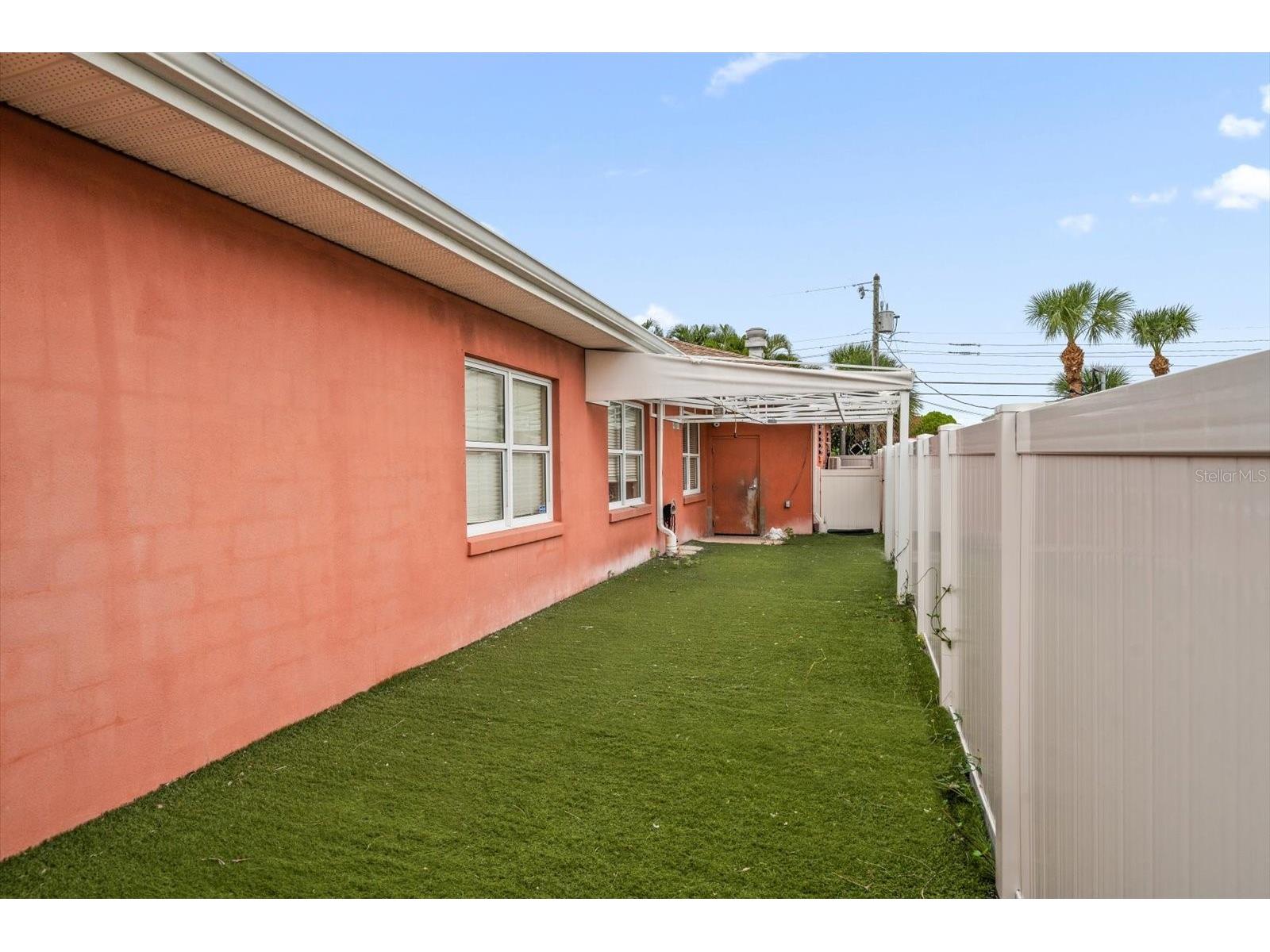 6605 Gulf Boulevard Saint Pete Beach FL 33706 TB8437700 image25