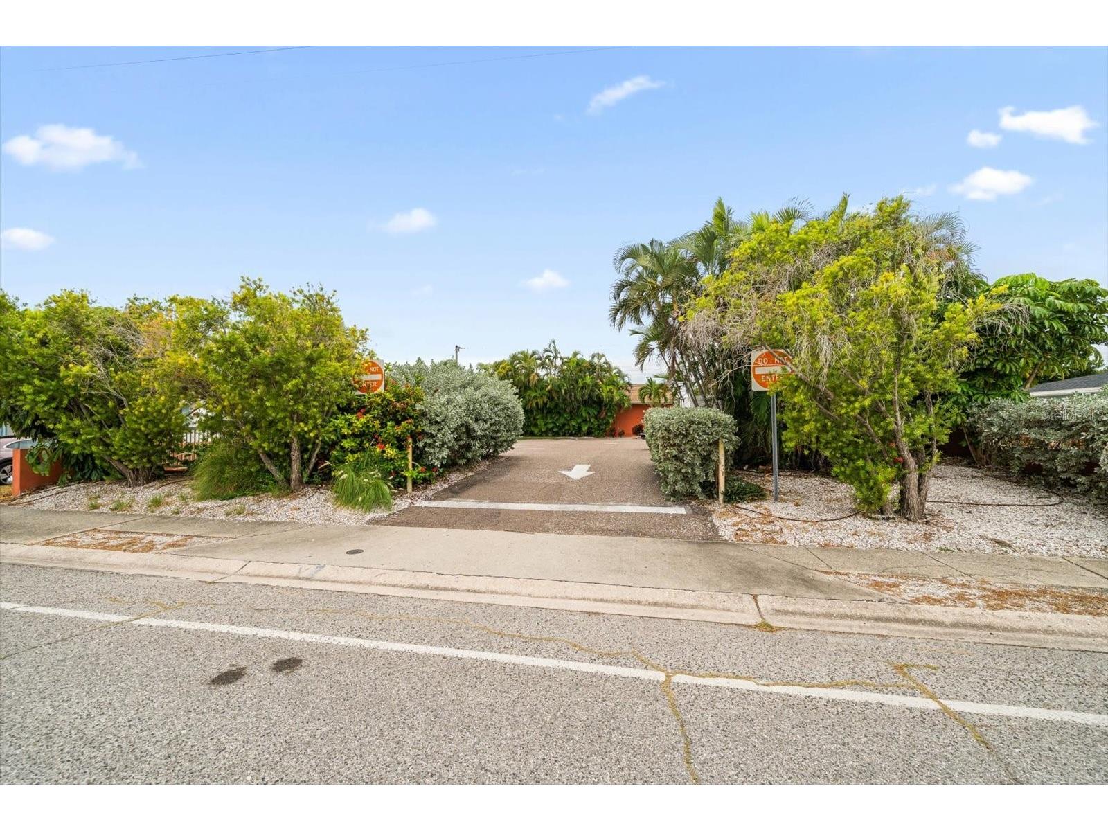 6605 Gulf Boulevard Saint Pete Beach FL 33706 TB8437700 image29