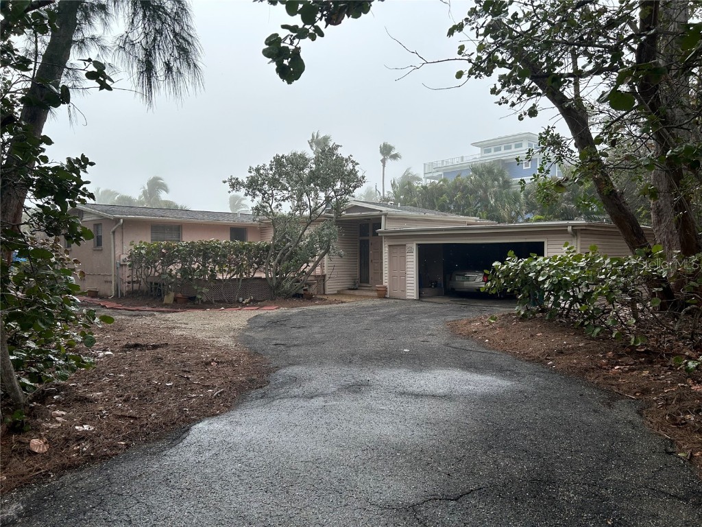 6605 Gulfside Road Longboat Key FL 34228 A4595456 image1