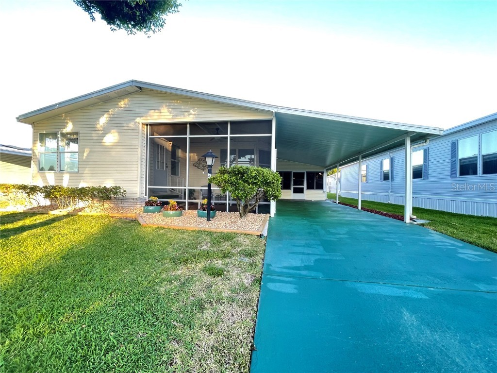 6605 Scenic Point Drive SE Winter Haven FL 33884 L4943708 image1