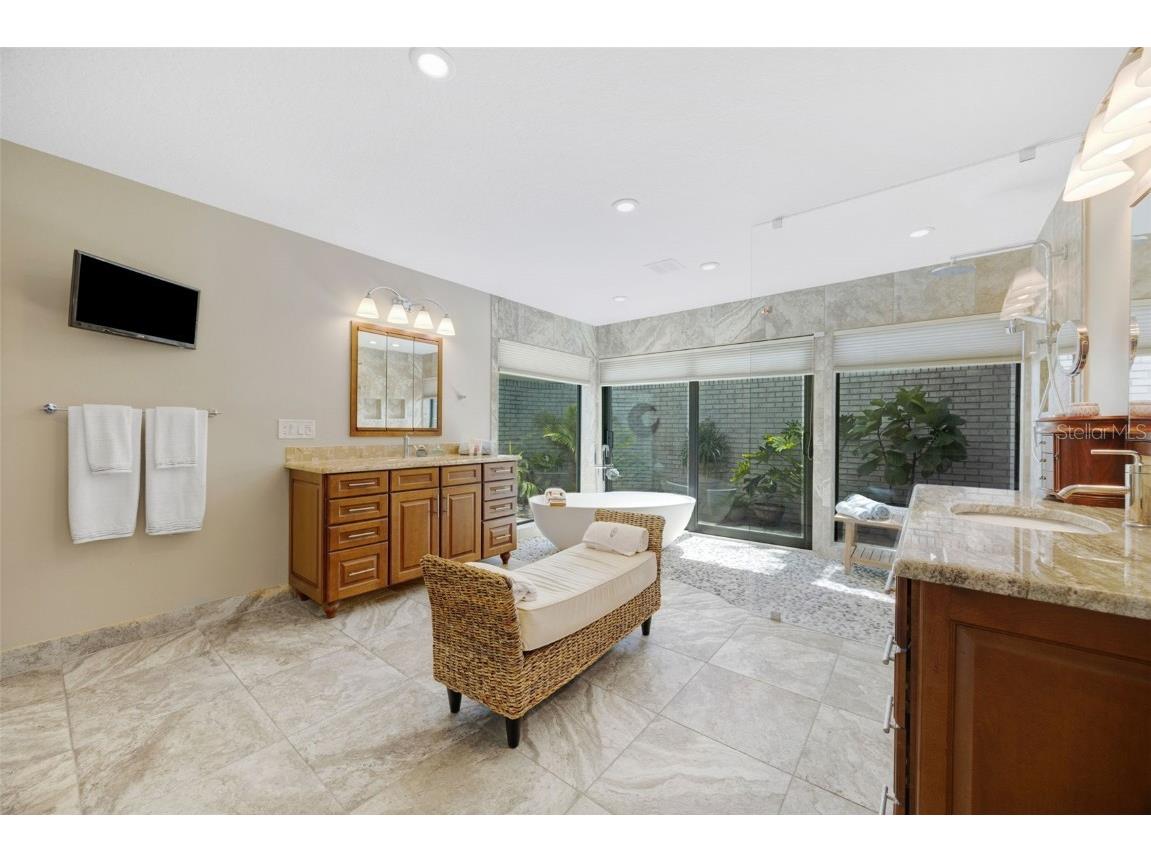 6605 Seabird Way Apollo Beach FL 33572 TB8402476 image21