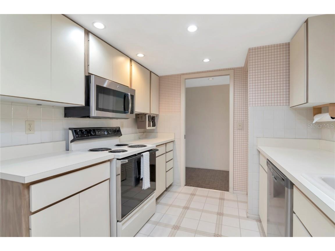 6606 11th Avenue W Bradenton FL 34209 A4671813 image11