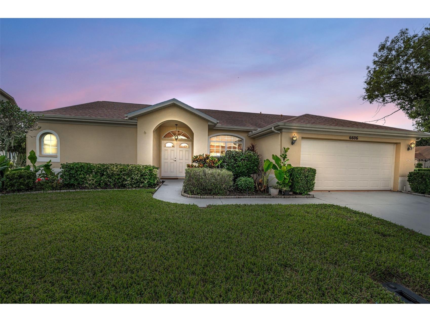 6606 Garden Palm Court New Port Richey FL 34655 W7881811 image1