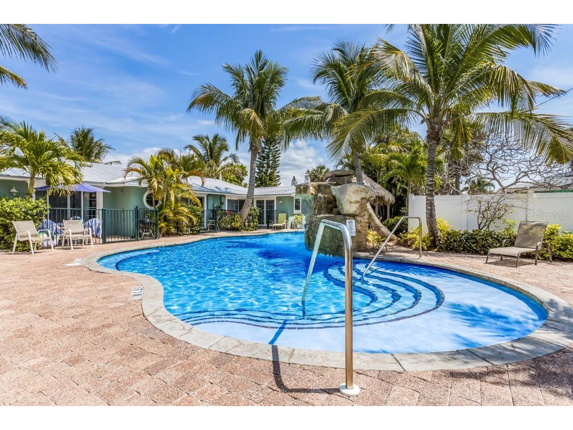 6606 Holmes Boulevard #3 Holmes Beach FL 34217 A4639824 image8