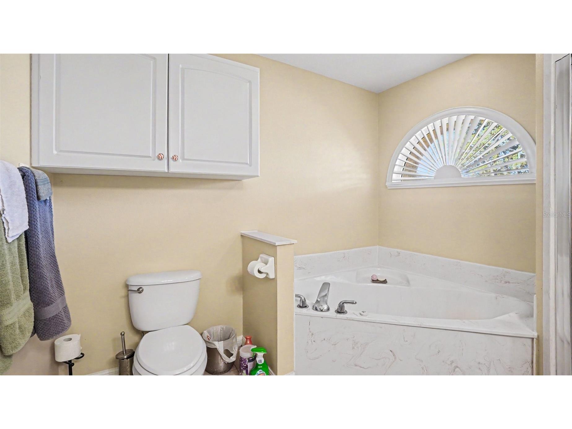 6607 SE 11th Loop Ocala FL 34472 O6407849 image27
