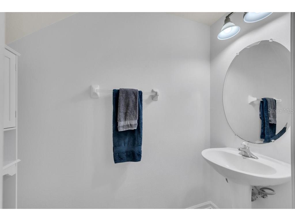 6607 Shining Sun Court Tampa FL 33634 TB8478877 image15