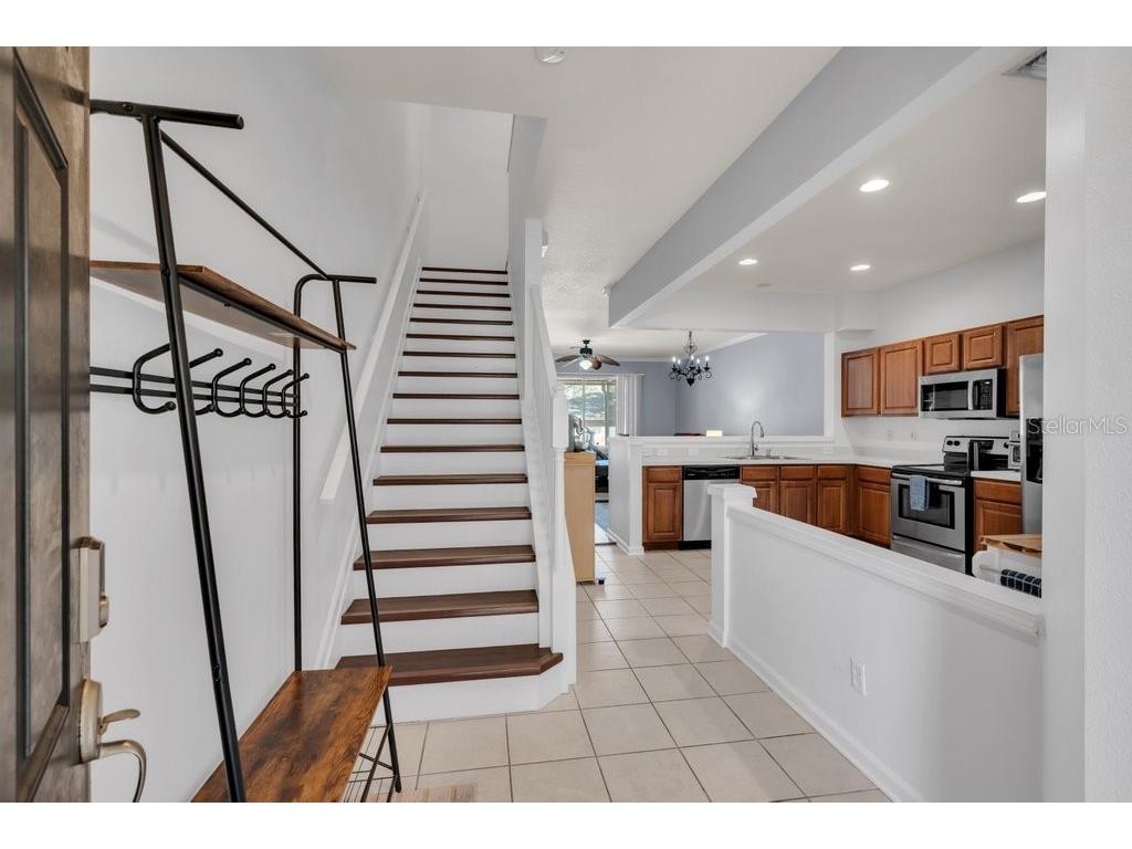 6607 Shining Sun Court Tampa FL 33634 TB8478877 image16