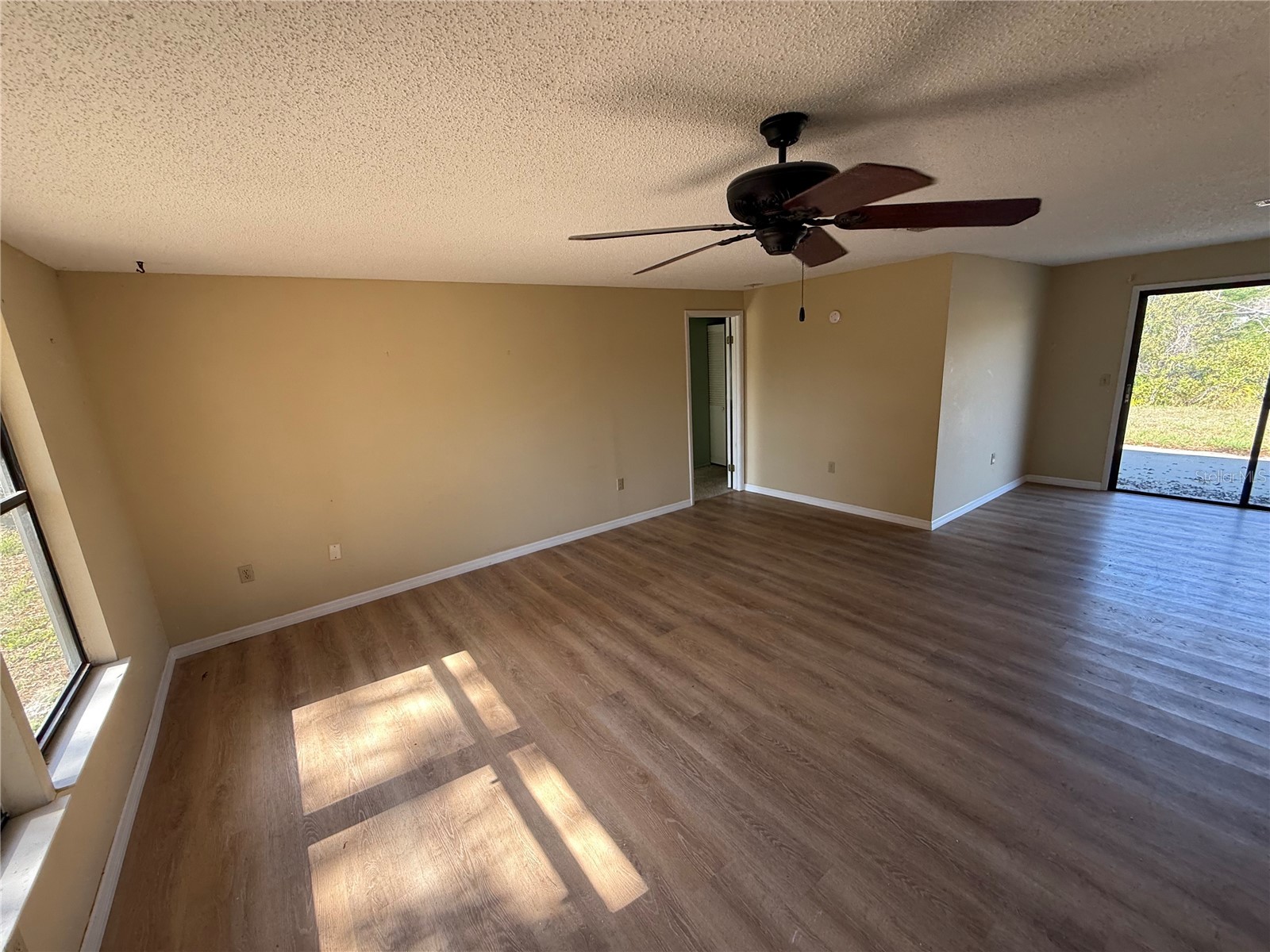 6608 36th Avenue Drive W Bradenton FL 34209 TB8489917 image3