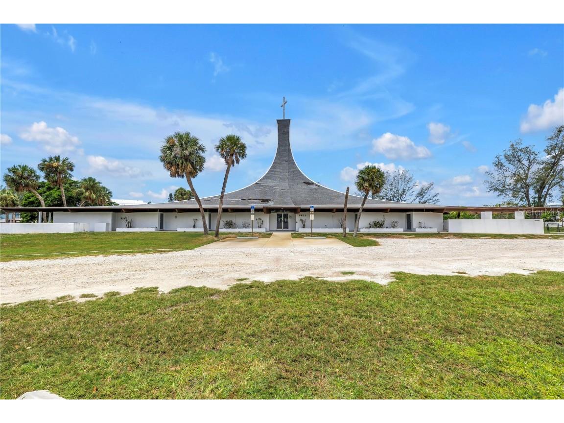 6608 Marina Drive Holmes Beach FL 34217 TB8415541 image1