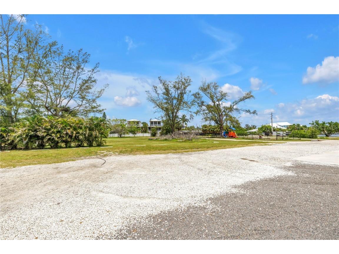6608 Marina Drive Holmes Beach FL 34217 TB8415541 image11